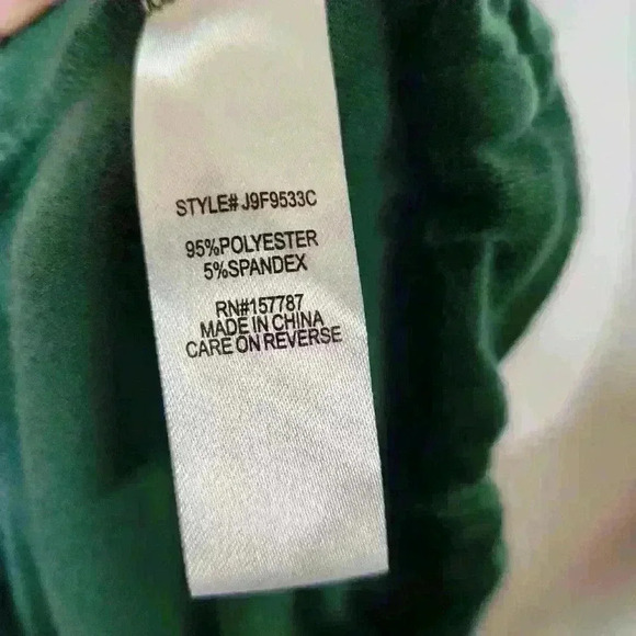 Jolie & Joy women's cropped velour green pullover hoodie size large - Picture 6 of 7